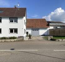 Großes Einfamilienhaus mit Scheune und Garten - ideal für Mehrgenerationen - Gondelsheim