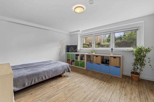 1. Schlafzimmer - 