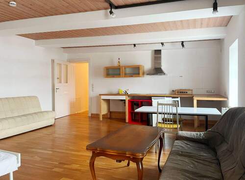 Zimmer - mit offener Küche.jpeg - 1 Zimmer Einfamilienhaus in Berlin