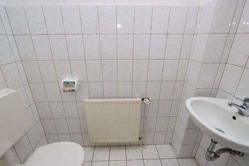 Gäste-WC - Etagenwohnung mit 87,60 m&sup2; in Kaltenkirchen zur Miete