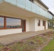 Ankommen und wohlfühlen: Stilvoll renovierte 3-Zimmer-Wohnung mit Sonnenterrasse - Weissach