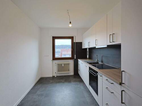 Neue, moderne Einbauküche - 