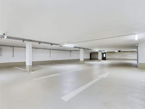 Tiefgarage - 