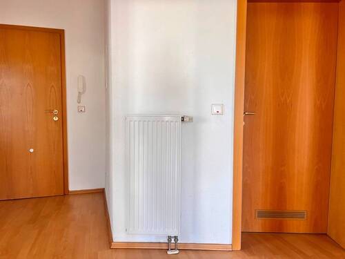 Flur - 3 Zimmer Etagenwohnung in Plauen