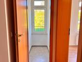 Abstellraum im Flur - 