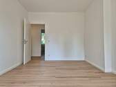 Wohnzimmer - 3 Zimmer Etagenwohnung zum Kaufen in Berlin