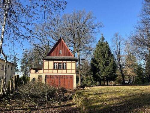 Baugrundstück mit Nebengebäude - Exklusives Baugrundstück im Chemnitzer Villenviertel in Siegmar Rabenstein kaufen