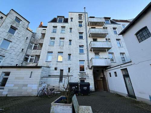 3 - Mehrfamilienhaus, Wohnhaus in Kiel zum Kaufen