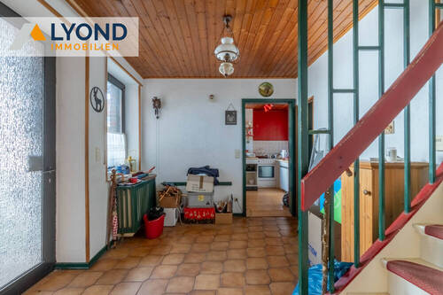 LYD 3729 - 10 Eingangsbereich - 