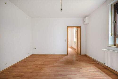 Erdgeschosswohnung Anbau - 