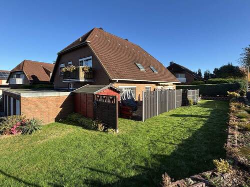 Garten - Zentrumsnahe 3-Zimmer-Wohnung (EG rechts) mit Terrasse und Garage
