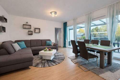 4 - Mehrfamilienhaus, Wohnhaus mit 160,00 m&sup2; in Berlin zum Kaufen