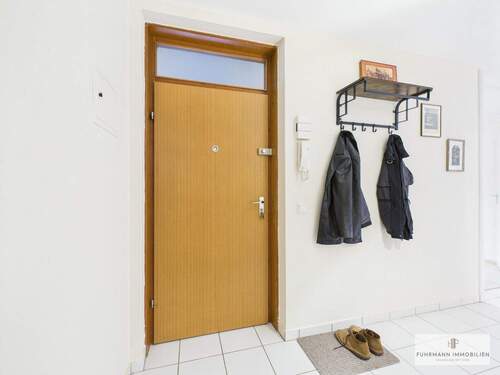 Blick zur Wohnungstüre - 