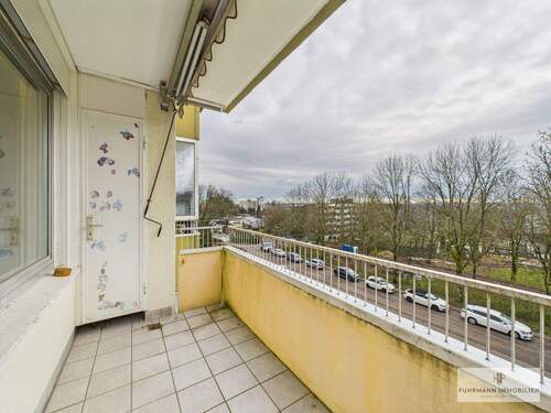 Balkon - 3 Zimmer Etagenwohnung in Saarbrücken