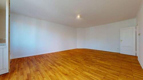 Wohnzimmer - 3 Zimmer Etagenwohnung in Frankfurt am Main