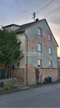 Straßenansicht - 7 Zimmer Einfamilienhaus zum Kaufen in Cronenberg