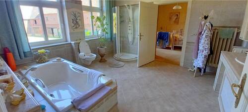 7 Wohnung links Bad EG.jpg - 