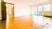 Wohnzimmer - Bad Sassendorf: Attraktive Eigentumswohnung - 80m² 3 Zimmer KDB mit Südloggia