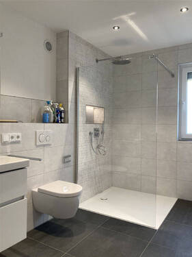 Bild3 - Einfamilienhaus mit 270,00 m&sup2; in Schlüchtern zum Kaufen