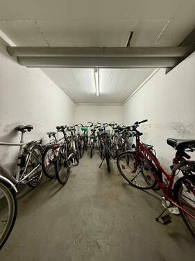 Fahrradkeller Haus 68 - 