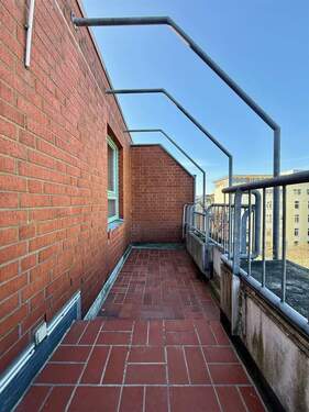 Balkon hinten raus - 
