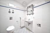 Helligkeit im Bad dank Oberlicht - 