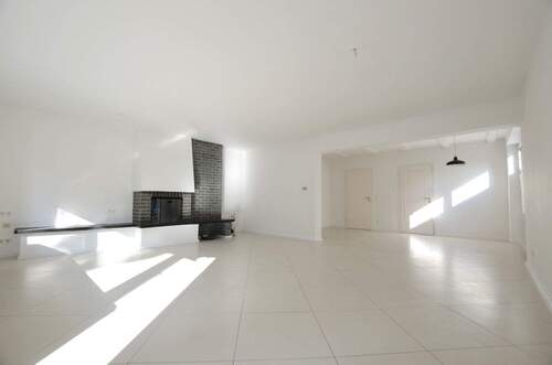 Wohn-Essbereich - 5 Zimmer Doppelhaushälfte in Kronberg im Taunus