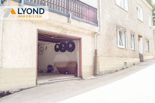 Garage - 1 Zimmer Mehrfamilienhaus, Wohnhaus in Annaberg-Buchholz