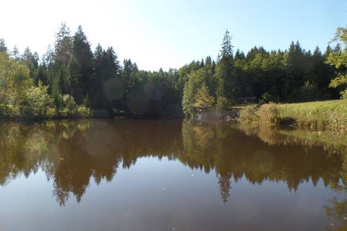 Traumhafte Lage - Kleiner See bei Dießen am Ammersee