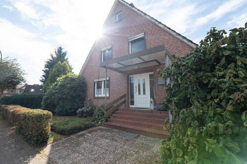 Vorderansicht - 4 Zimmer Einfamilienhaus zum Kaufen in Bremervörde