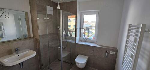 Dusche_WC - Etagenwohnung mit 39,70 m&sup2; in Bamberg zur Miete