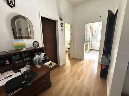 Flurbereich - 4 Zimmer Etagenwohnung in Düsseldorf