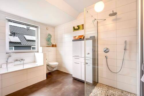 Badezimmer DG - 
