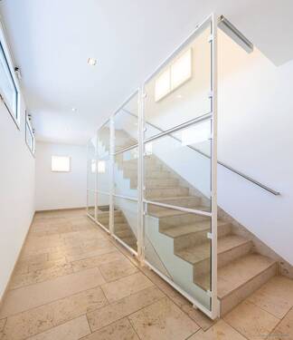 gepflegtes Treppenhaus - 