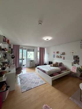 Zimmer - 1 Zimmer Etagenwohnung zur Miete in Nürnberg
