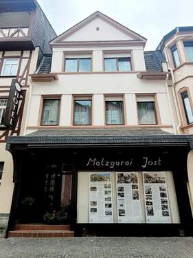 Ansicht.jpg - 6 Zimmer Mehrfamilienhaus, Wohnhaus zum Kaufen in Bacharach