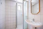 Badezimmer - Einfamilienhaus mit 121,00 m&sup2; in Weinsberg zum Kaufen