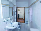 DSCN0205 Badezimmer.JPG - 