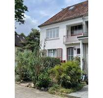 VERKAUFT! Reihenendhaus mit viel Potential in einer schönen Wohlfühlstraße im beliebten Gete - Viertel! - Bremen