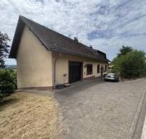 Gemütliches Einfamilienhaus mit schönem großen Garten! L - Vianden 10min! - Obergeckler