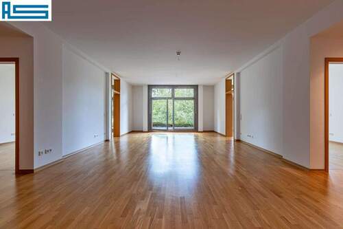 Wohnzimmer - Blick zur Terrasse - 