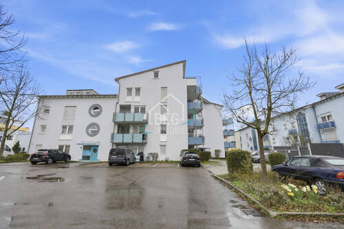 Außenansicht - 2 Zimmer Etagenwohnung zum Kaufen in Köngen