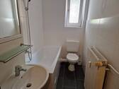 Badezimmer - Etagenwohnung mit 56,70 m² in Duisburg zur Miete