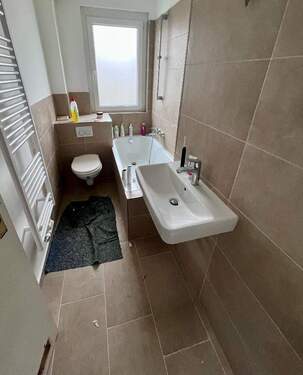 Bad - Etagenwohnung mit 55,00 m² in Frankfurt am Main zur Miete