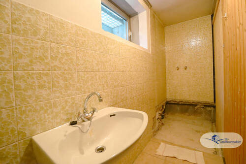 Dusche UG - 