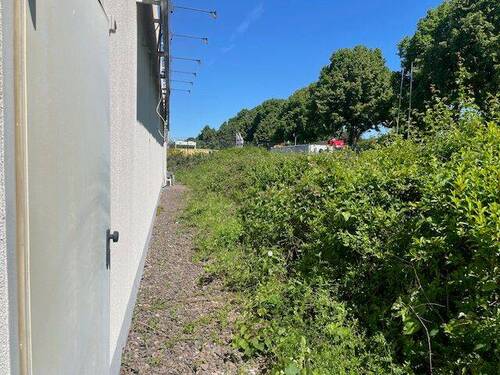 Zugang Heizungsanlage und Hinterausgang - 