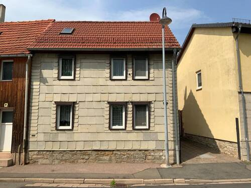 Frontansicht - 6 Zimmer Reihenendhaus zum Kaufen in Nottertal-Heilinger Höhen