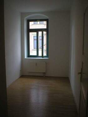 Schlafzimmer1.JPG - Etagenwohnung in Dresden zum Kaufen