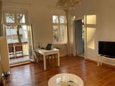 Bild 1 - Charmante Altbauwohnung - Top Zustand - Von Privat