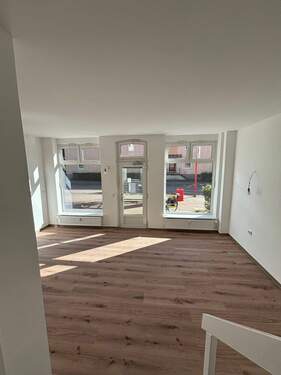 IMG_7545.jpeg - Schöne Gewerbefläche - Finkenwerder